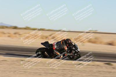 media/Nov-02-2025-CVMA (Sun) [[337aff29ab]]/Race 18-Supersport Middleweight/